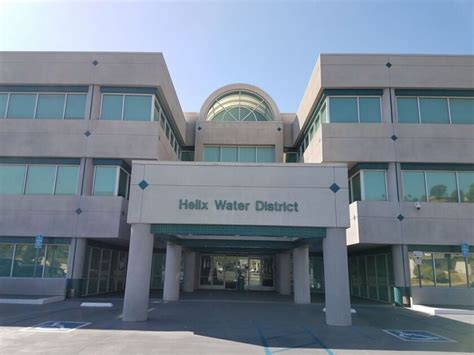 Helix water district - We were formed by residents over 100 years ago to bring water to San Diego’s east county communities. Today, we treat water for much of east county and distribute water to the 276,000 people in our service area. Mission: Helix Water District is a progressive industry leader, providing high-quality water through an efficient and reliable system.